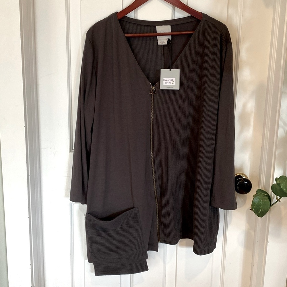 Zeaberg Recycled New Zealand Pine Sustainable Cardigan Zip Up Top Women’s